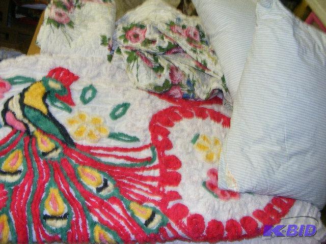 vintage chenille peacock coverlet, twin bed set, pillows