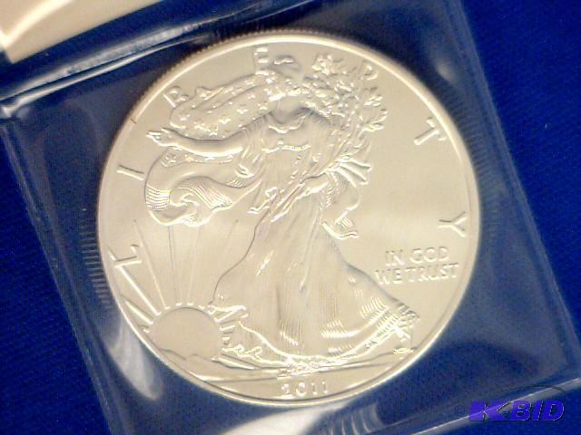 lot 245 image: 2011 Silver Eagle Bullion Dollar Uncirculated...
