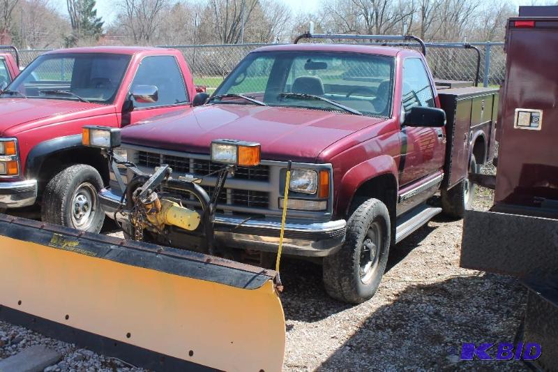 96 Chevy 2500 Plow Truck Very Low Miles