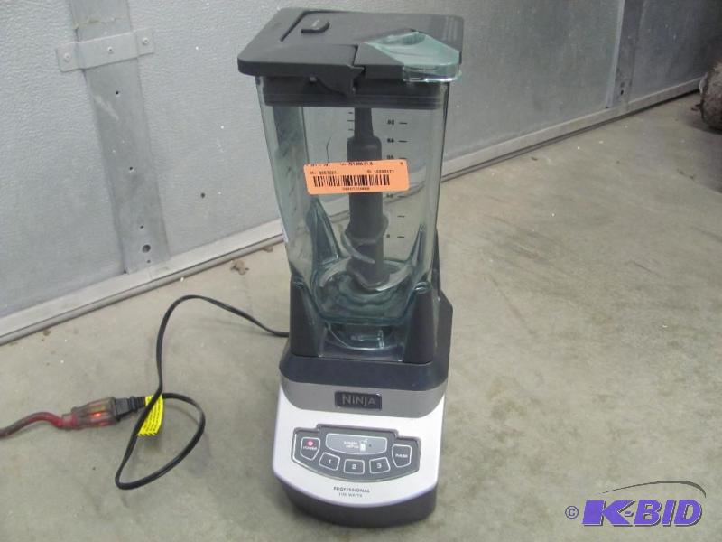 FOR REPAIR This NINJA Professional 1100-Watt...