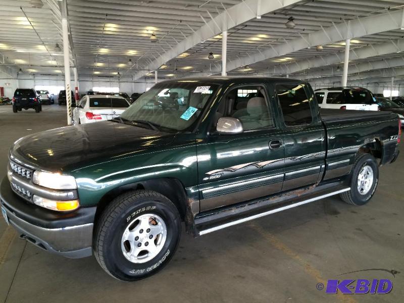 2001 Chevrolet Silverado LS