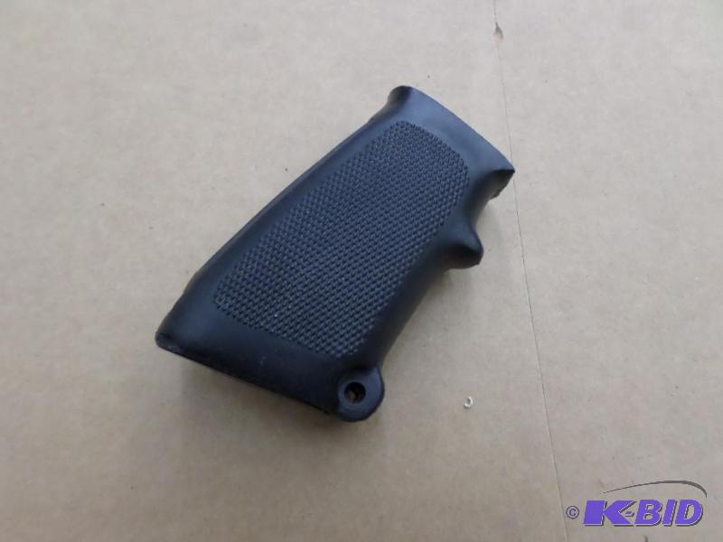 Unknown Pistol Grip...