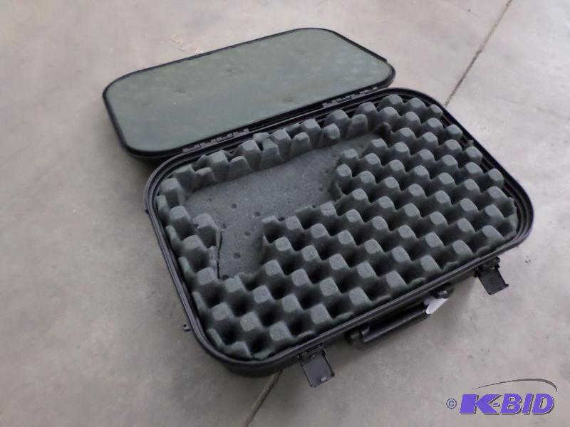 Doskocil Padded Pistol Case...