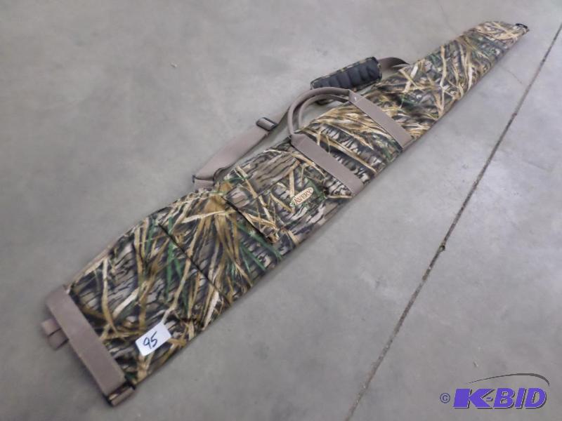 Like New Avery Waterproof Floating Gun Case...