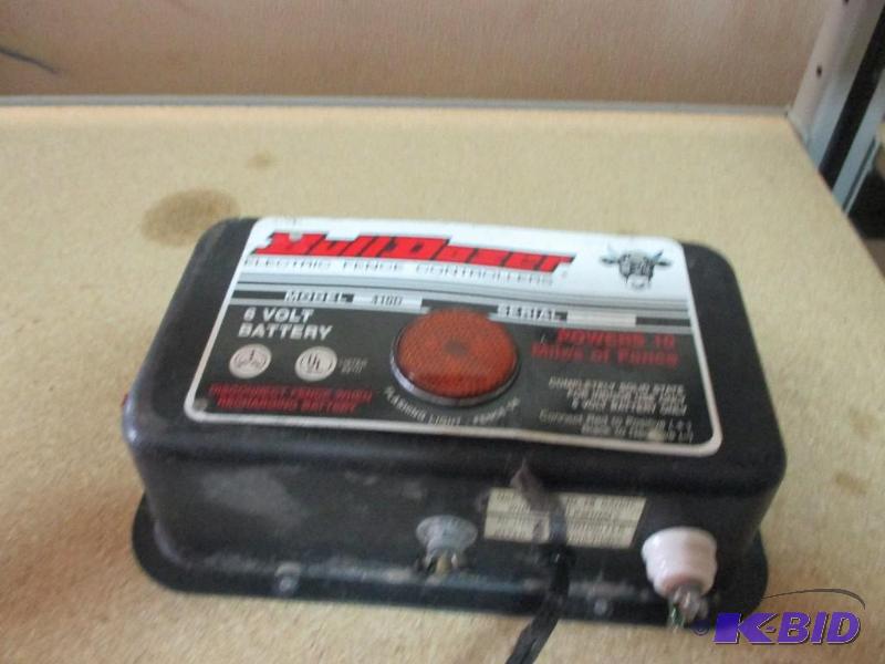 lot 65 image: Bulldozer fence controller...