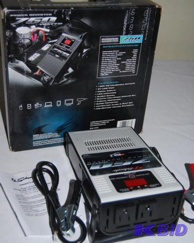 lot 31 image: Schumacher 750 Watt Power Inverter, 120V AC h...