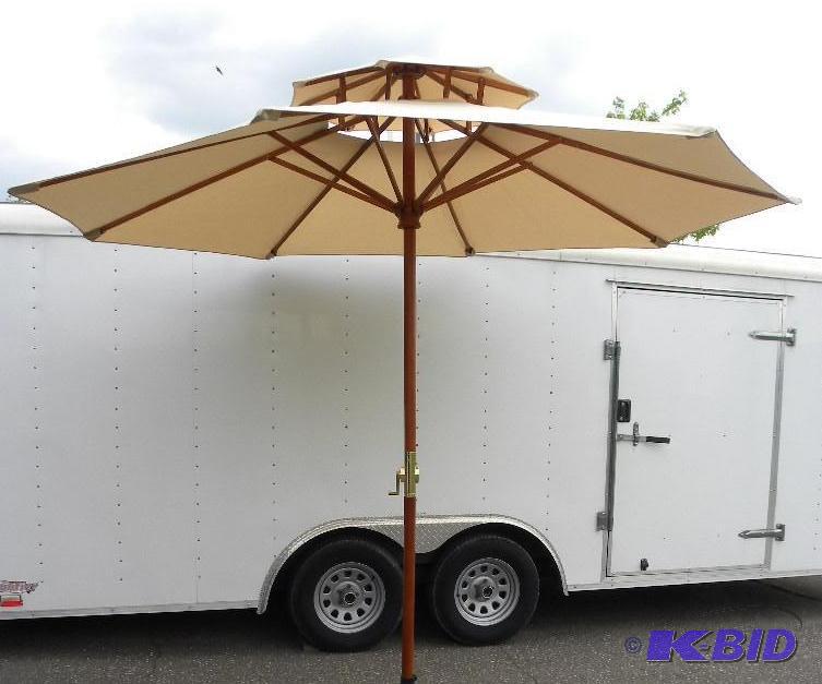 lot 44 image: 10-ft Market Umbrella, khaki, 1 78" dia...