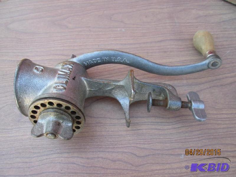 lot 221 image: Vintage Climax meat grinder. Complete and in ...