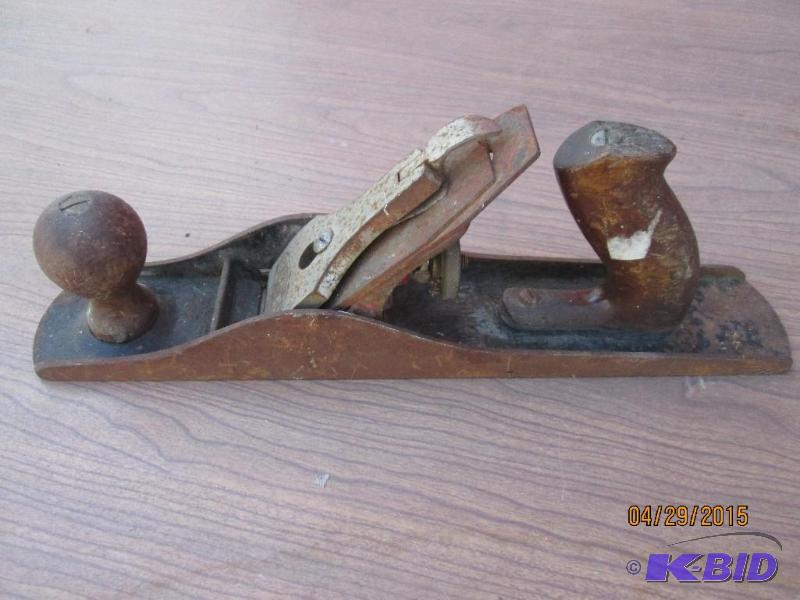 lot 222 image: Vintage Craftsman planer...