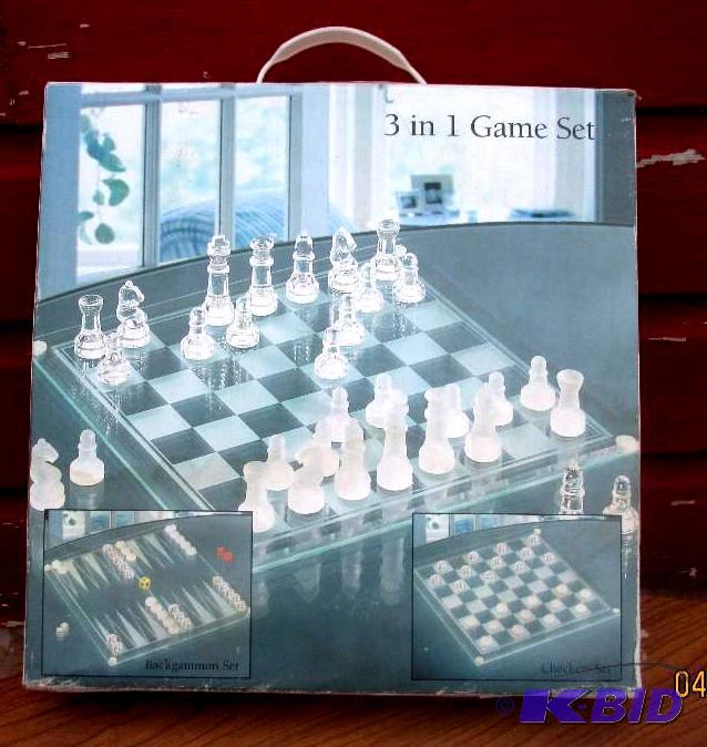 lot 39 image: 3 in 1 game set chess-checkers-backgammon set...