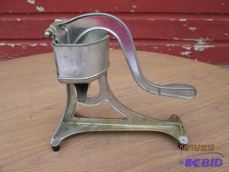 lot 63 image: vintage juicer...