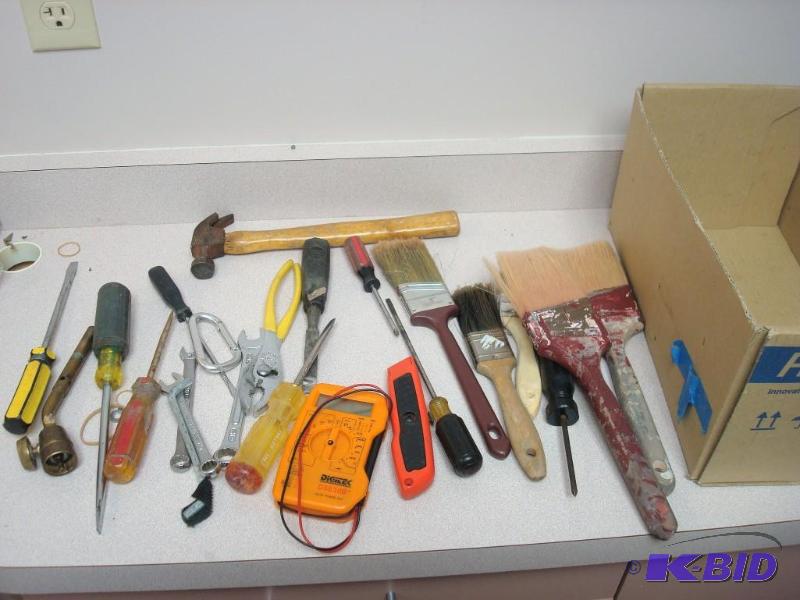 lot 11 image: Lot Of Tools In Box...