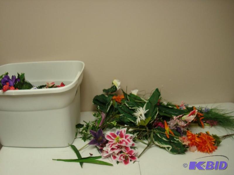 lot 126 image: Lot Of Fake Flowers...