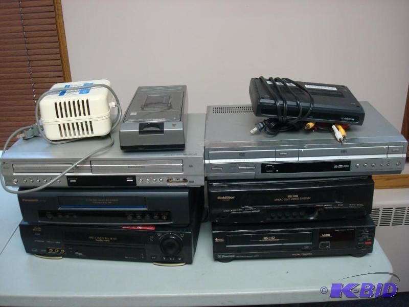 lot 147 image: Lot Of Mixed Electronics VCRs - Untested, On...