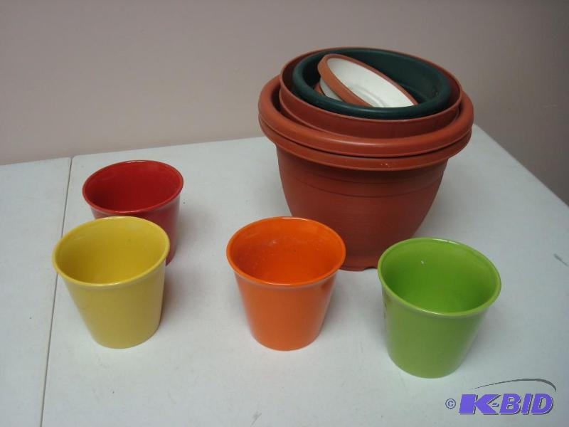 lot 43 image: Lot Of Flower Pots...