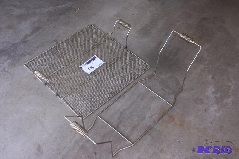 lot 18 image: Metal Fryer Baskets For Deep Fryers Flat Basket 23 x 23 Basket wOut Wires 23 Length.
