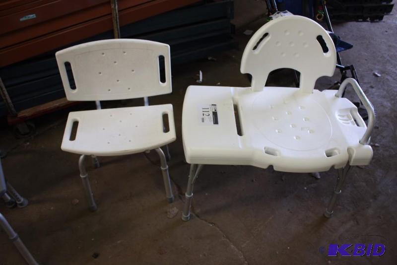 Lot of (2) Shower Chairs 20 x 21 x 35.5, 20 x 17 x 29.