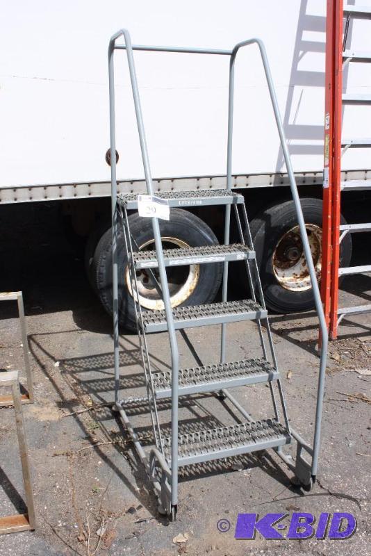 Pallet Ladder 5-Steps 26 x 40 x 79.