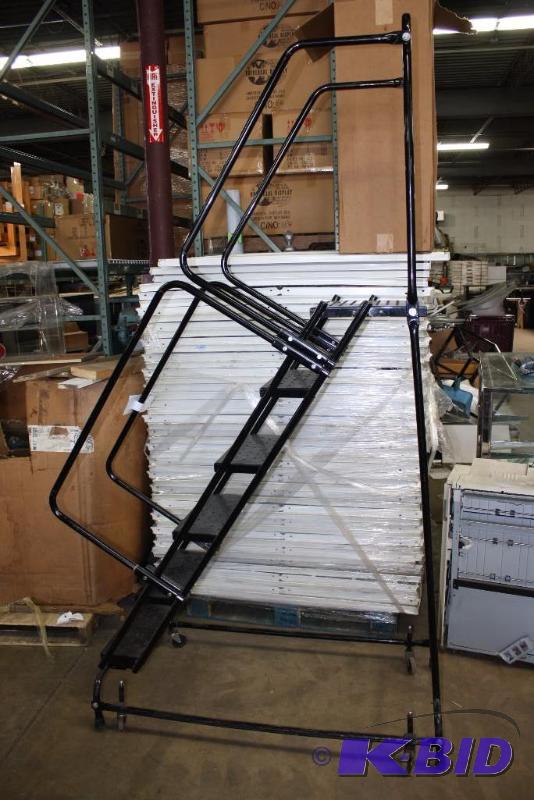 Ballymore 4-Step Ladder 350lbs. Capacity Black 25 x 51 x 94.