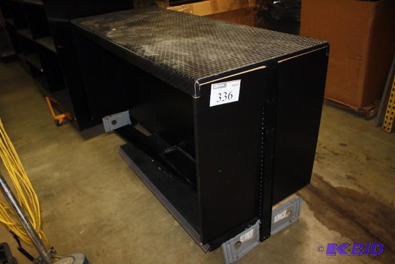 Automotive Check-Out Counters For Businesses Circle Design Top Black  74 x 30 x 43.