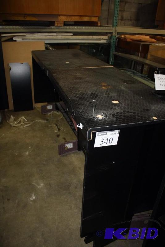 Automotive Check-Out Counters For Businessess Circle Design On Countertop  99 x 30 x 43.