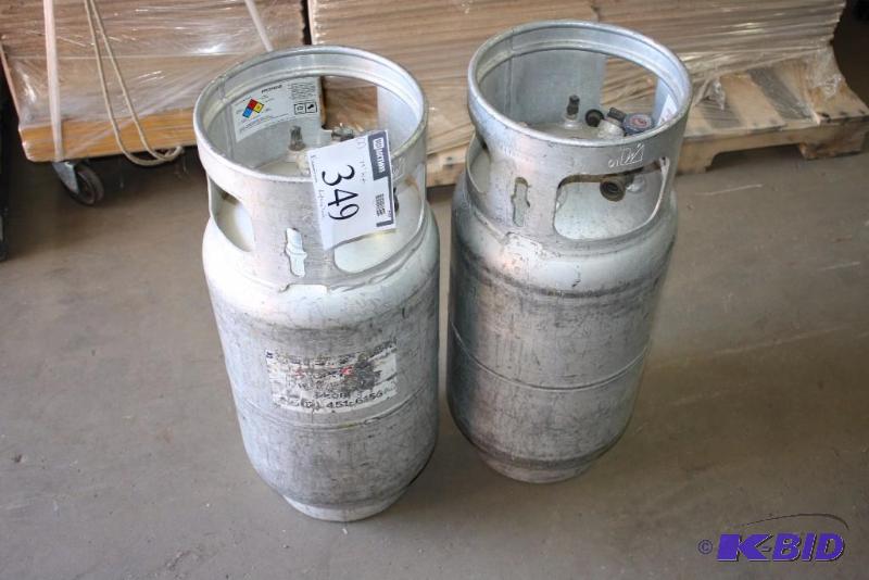 Lot of (2) Aluminum Propane Tanks 29 High WC 80.0 LB TW- 23.0LB.