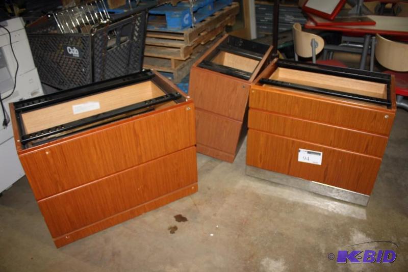 Lot of (4) Knoll 1-3 Drawer Filing Cabinet Wood-Style Finish 31 x 16 x 27, 36 x 19 x 27.