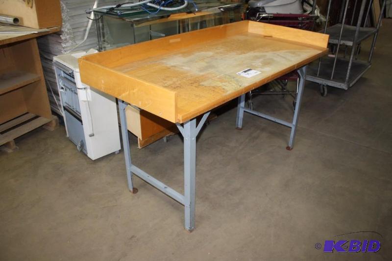 Work Table wWooden Top & Metal Frame 68 x 31 x 39.5.