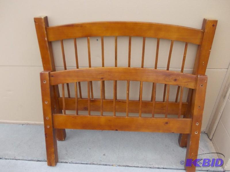 Twin Bed