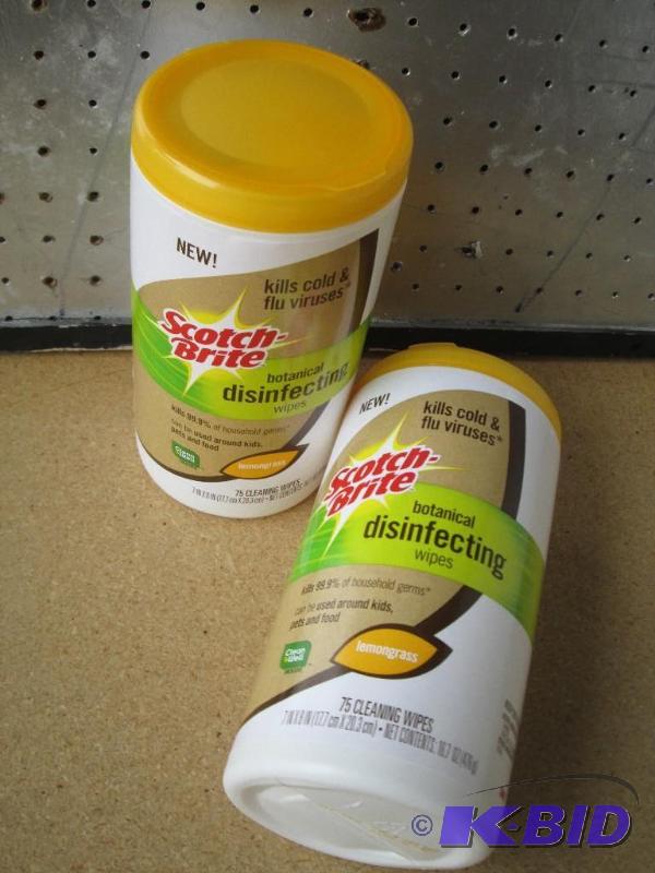 lot 21 image: 2 containers of 3M Scotchbrite lemongrass bot...
