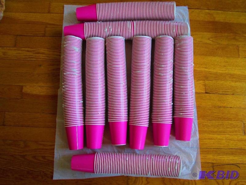 lot 244 image: Lot of paper cups, new and ready for your sum...