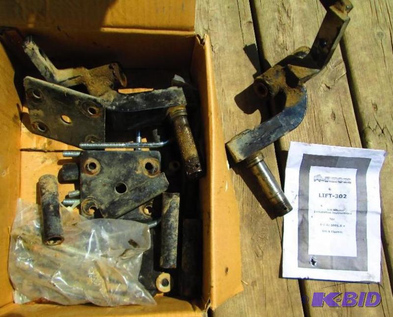 lot 247 image: RHOX Lift - 302 Lift kit for a E-Z Go 2001.5 ...