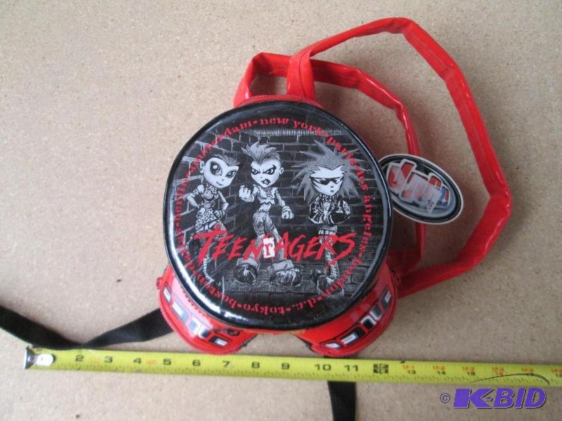 lot 32 image: New teen ragers backpack for kids by JNCO...