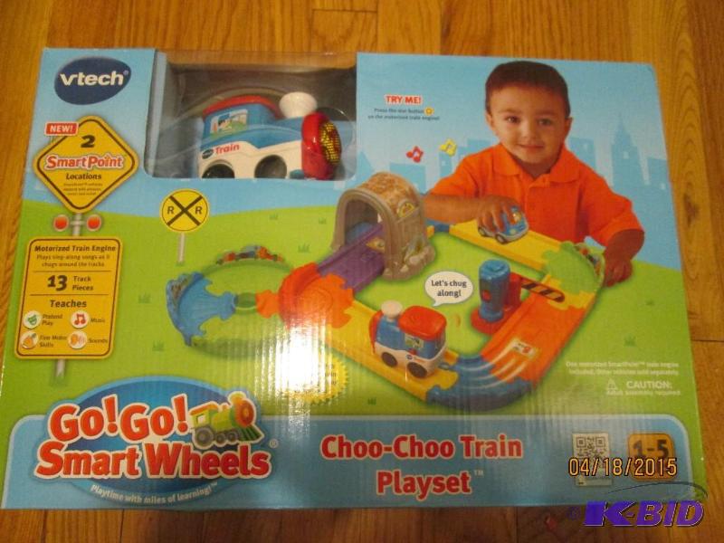 lot 68 image: Go Go Smart Wheels choo choo train set...