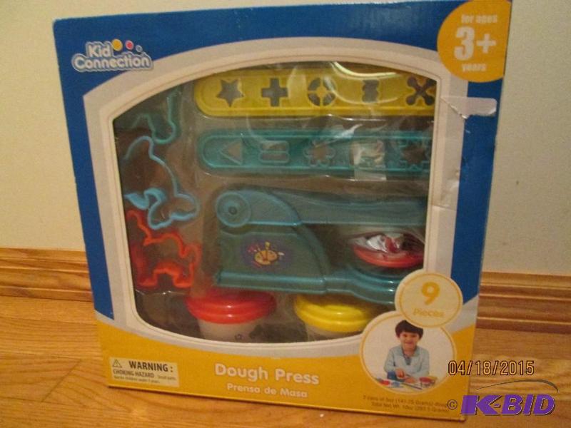 lot 70 image: Kid Connection dough press...
