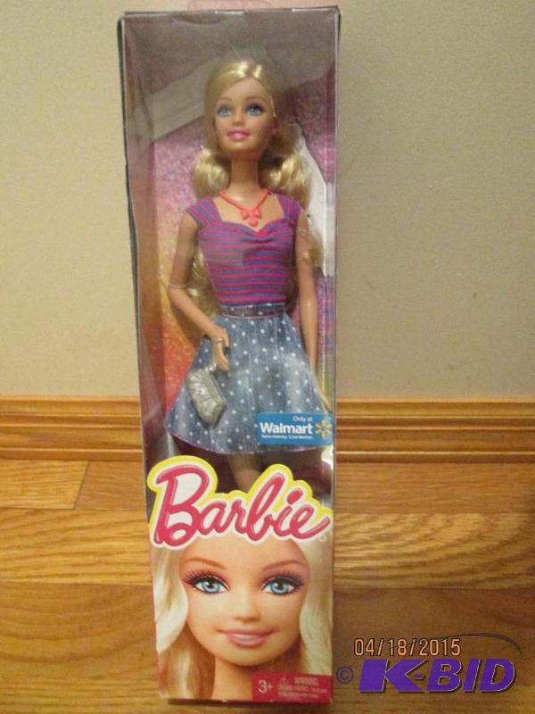 lot 71 image: Barbie doll...