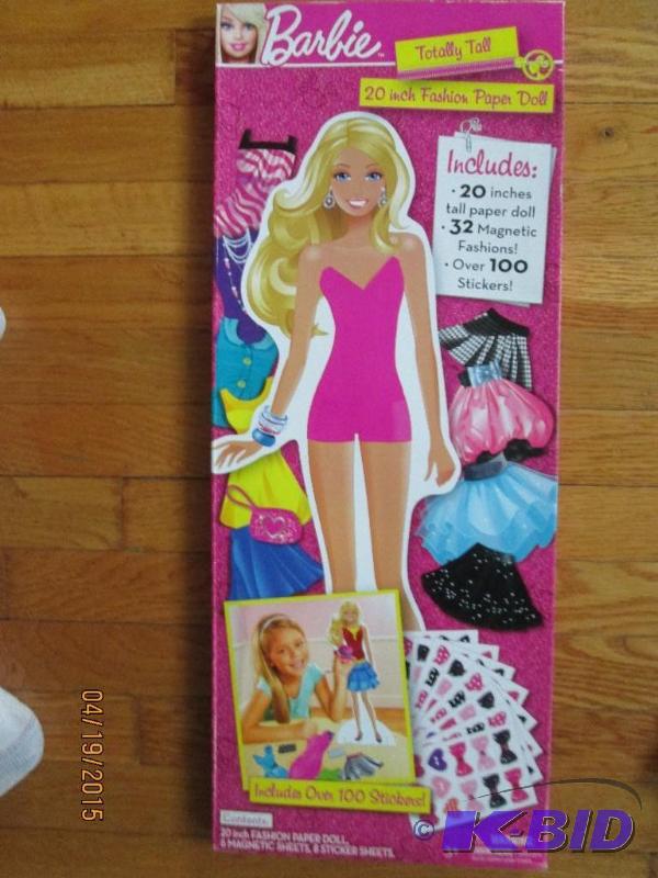 lot 73 image: Barbie totally tall 2 inch aer doll set with ...