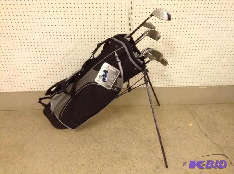 lot 10 image: Set of Golf Clubs & Bag