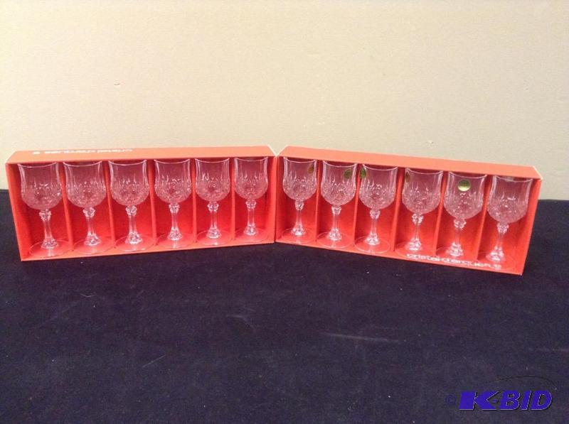 lot 40 image: 12 Cristal Darques Longchamp Glasses