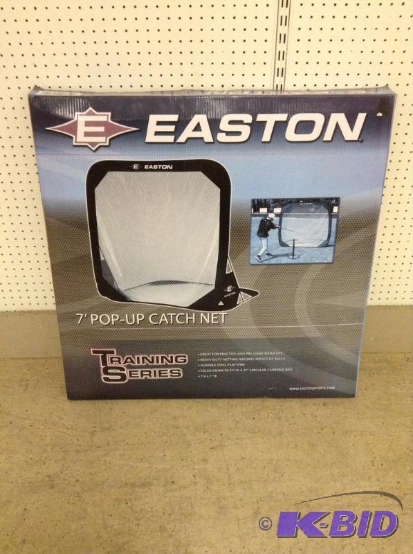 lot 7 image: Easton 7 Pop-Up Catch Net