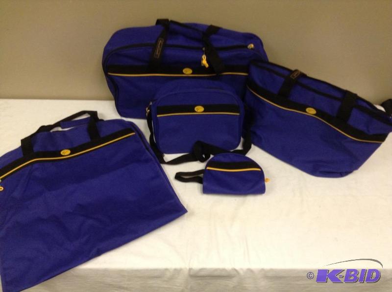 Gloria Vanderbuilt Luggage Bag Set