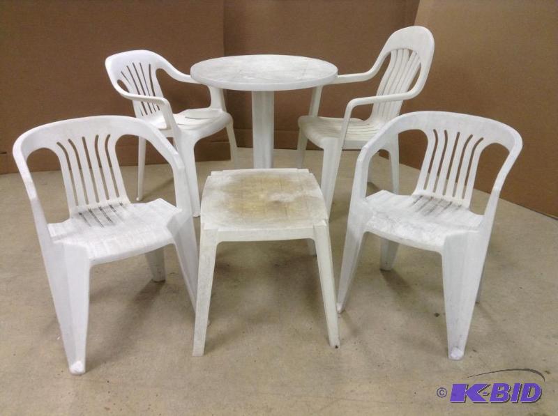 Patio Tables and Chairs