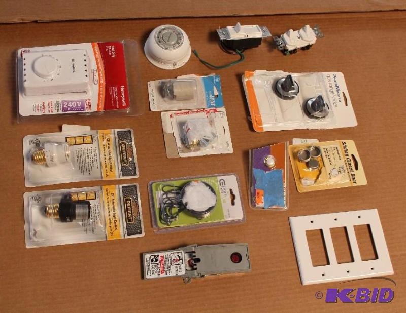 14 item lot Misc Electrical