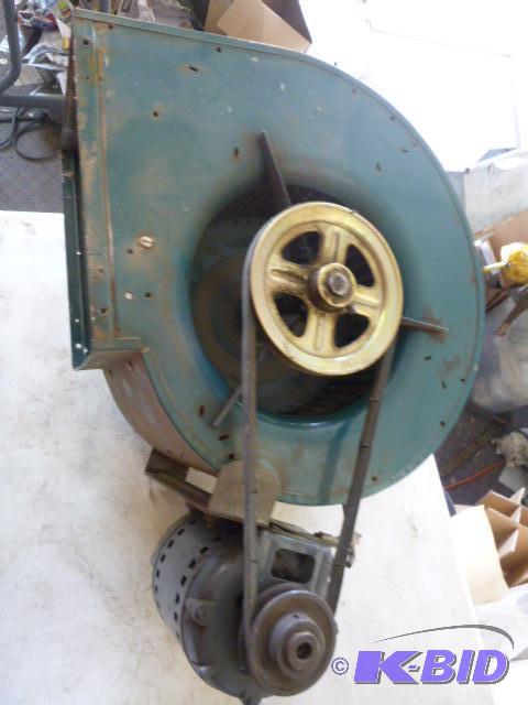 lot 112 image: Squirrel Cage Fan...