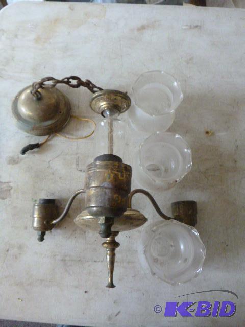 lot 131 image: Vintage Hanging Light...