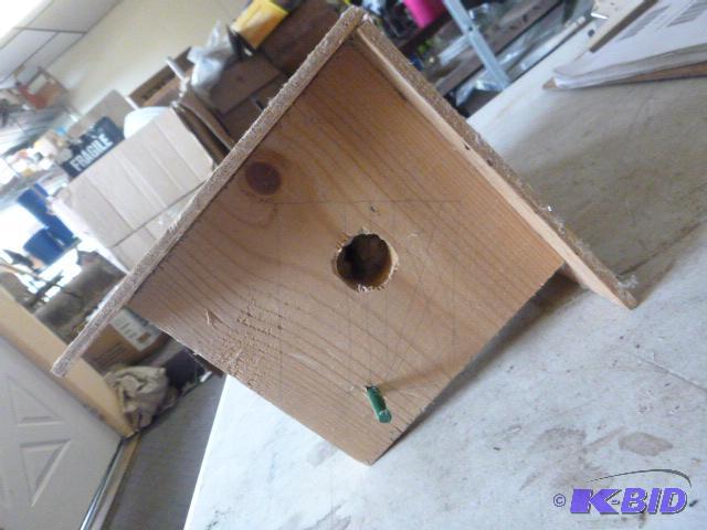 lot 133 image: Bird House...