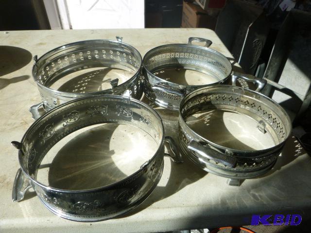 lot 15 image: Dinnerware Holders...