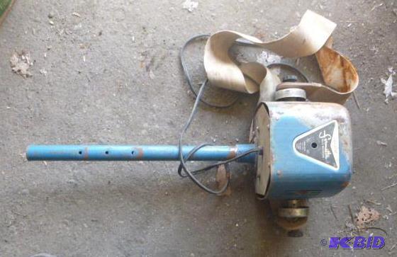 lot 199 image: Vintage Formette Belt Massager Head does not ...