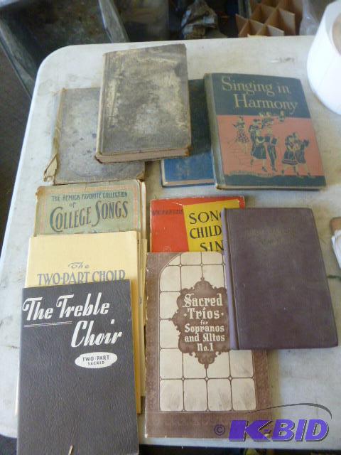 lot 47 image: Miscellaneous Vintage Music Books...
