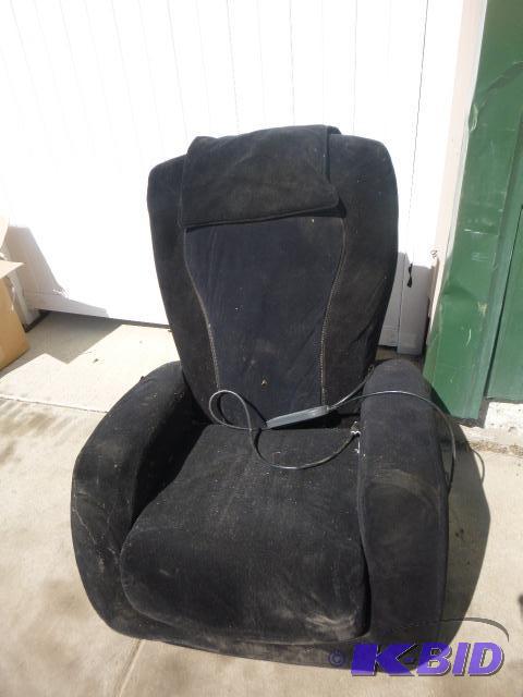 lot 61 image: Htt iJoy Recliner Massager does not work....